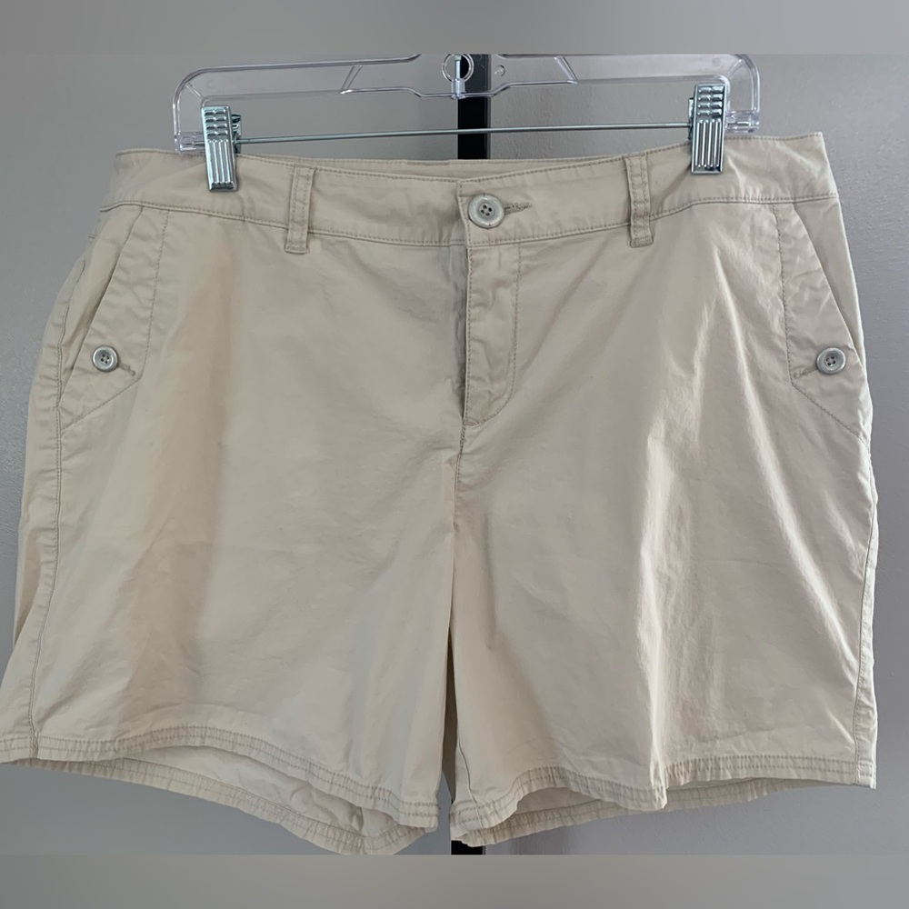 Lane Bryant Light Tan  Women's Bermudas